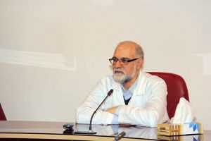 مراسم آخر سال مدیران ،مسئولان ،سوپروایزرها و سرپرستان مرکز قلب و عروق شهید رجایی: عکس شماره 2 / 12